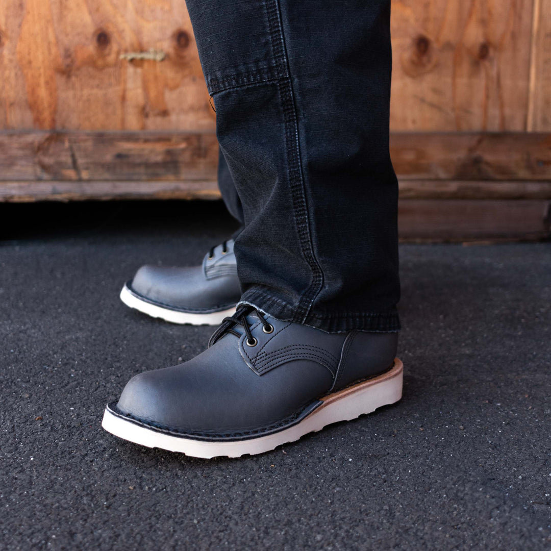 Busting 6 Safety Toe Boot Myths: The Real Deal for the Hardworking Professional