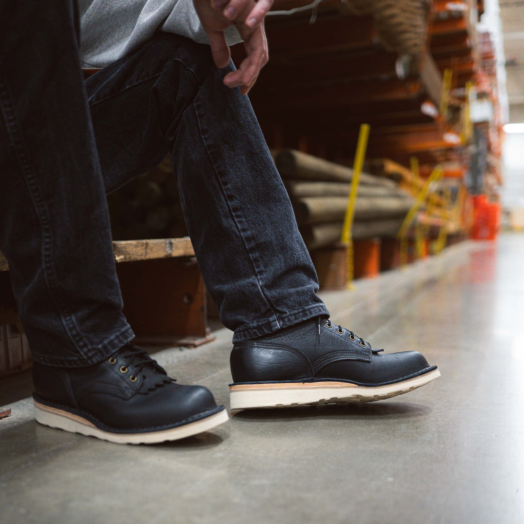 Forefront 8" - Black