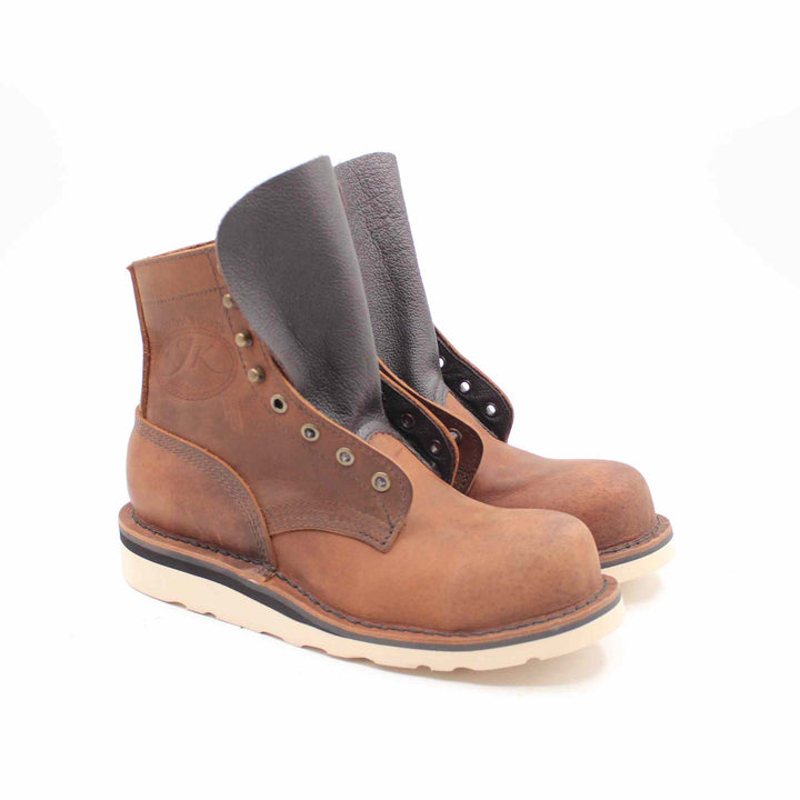 300 (Safety Toe) - 4.5/3E