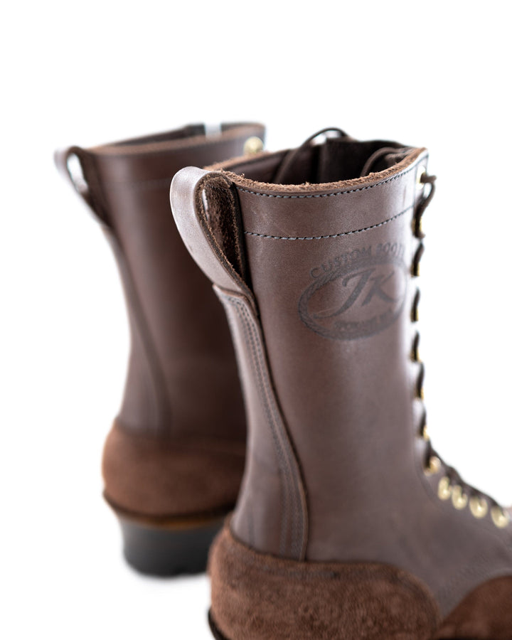 close up of the Fire Inlander - Brown pull tab on the rear of the boot.